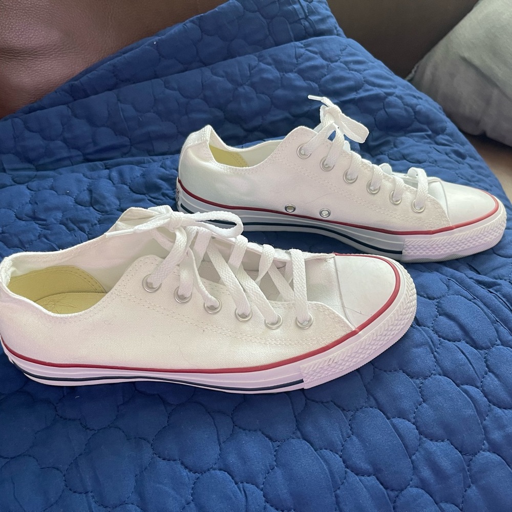 Women’s Converse Shoes - NEW